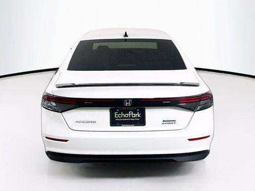 Still Night Pearl 2024 Honda Accord Hybrid Sport