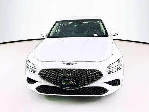 Uyuni White 2025 Genesis G70 2.5T RWD