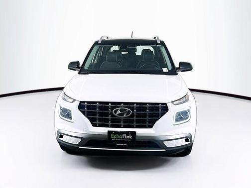 2023 Hyundai VENUE Limited