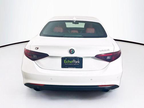 2022 Alfa Romeo Giulia Sprint