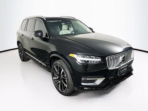 2024 Volvo XC90 B6 Plus Bright Theme 6-Seater