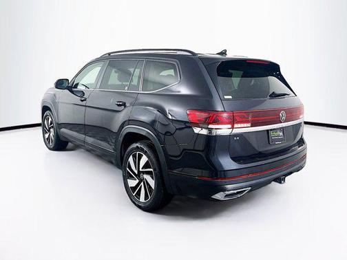 2025 Volkswagen Atlas 2.0T SE w/Technology 4MOTION