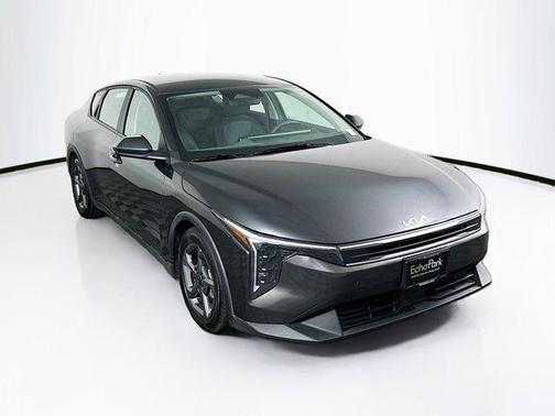 Interstellar Gray 2025 Kia K4 LXS