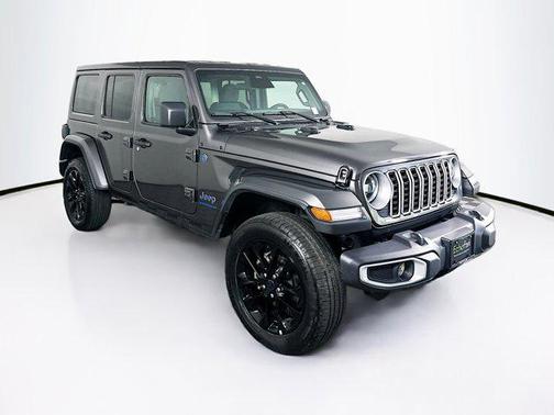 Granite Crystal Metallic Clearcoat 2025 Jeep Wrangler 4xe Sahara