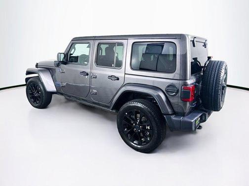 Granite Crystal Metallic Clearcoat 2025 Jeep Wrangler 4xe Sahara