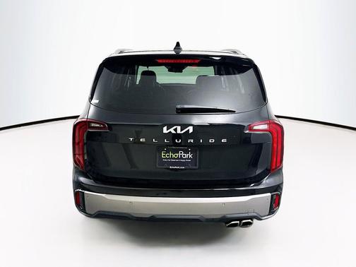 Ebony Black 2025 Kia Telluride S