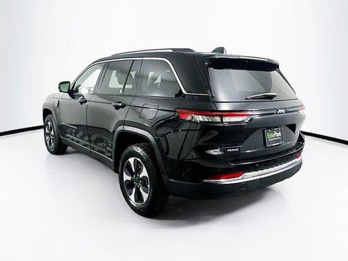 2022 Jeep Grand Cherokee 4xe Base