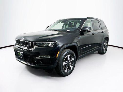 2022 Jeep Grand Cherokee 4xe Base