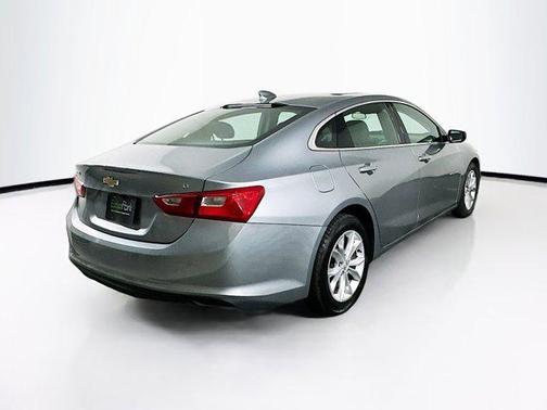 Sterling Gray Metallic 2024 Chevrolet Malibu FWD 1LT