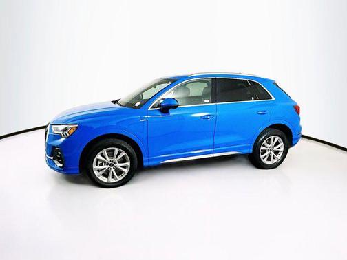 2023 Audi Q3 Premium 45 TFSI S line quattro Tiptronic