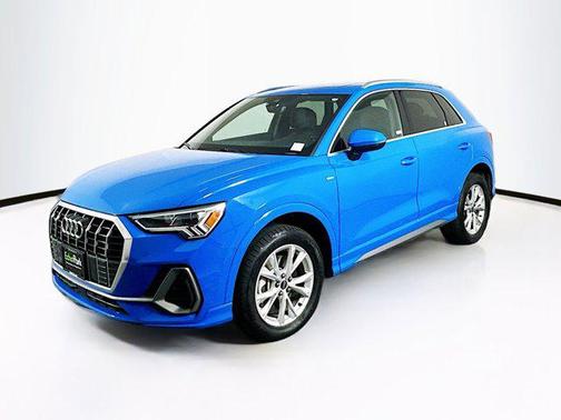 2023 Audi Q3 Premium 45 TFSI S line quattro Tiptronic