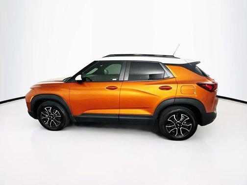 Vivid Orange Metallic 2022 Chevrolet Trailblazer ACTIV