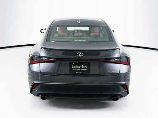 2022 Lexus IS 300 Base