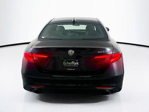 2022 Alfa Romeo Giulia Ti