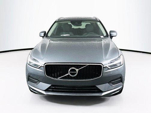 2020 Volvo XC60 T5 Momentum