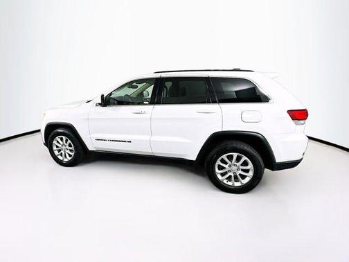 2022 Jeep Grand Cherokee Laredo