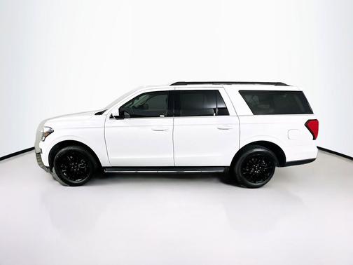 Star White Metallic Tri-Coat 2022 Ford Expedition Max XLT