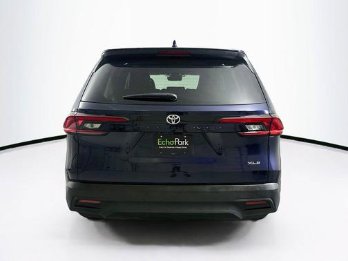 Blueprint 2025 Toyota Grand Highlander XLE