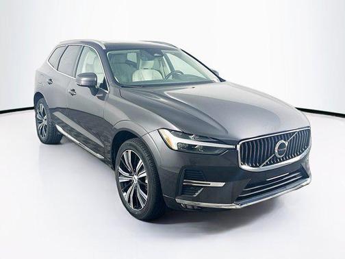 2022 Volvo XC60 B5 Inscription