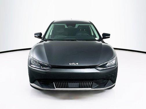 2024 Kia EV6 Light Long Range