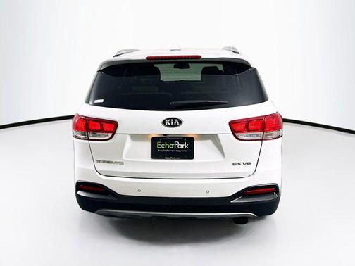 2017 Kia Sorento EX