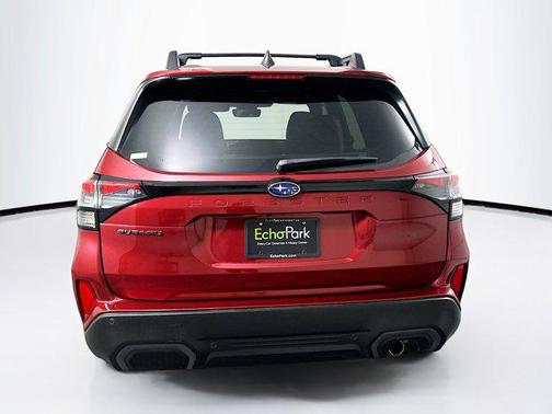 Crimson Red Pearl 2025 Subaru Forester Limited