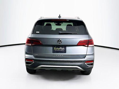 Platinum Gray Metallic 2023 Volkswagen Taos 1.5T SE