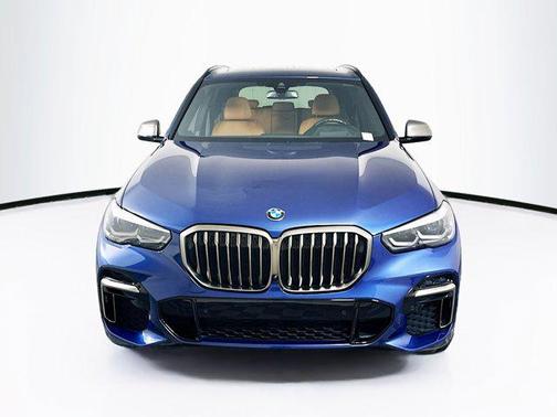 2022 BMW X5 M50i