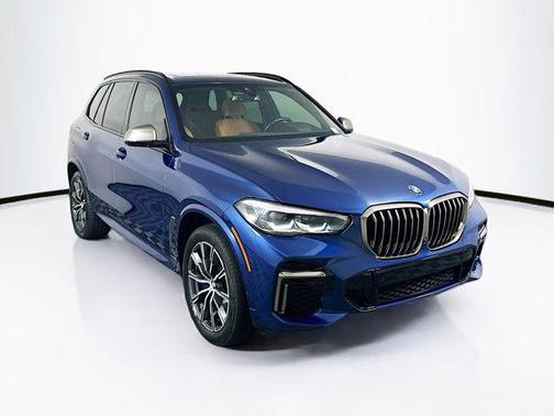 2022 BMW X5 M50i