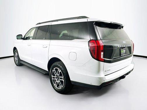 2025 Ford Expedition Max Active 4x4