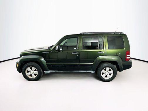 Natural Green Pearl 2011 Jeep Liberty Sport