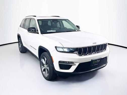 2022 Jeep Grand Cherokee 4xe Base