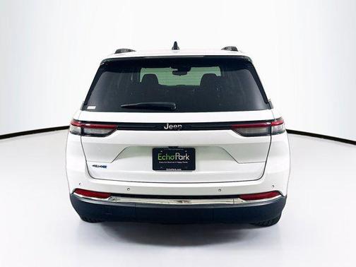 2022 Jeep Grand Cherokee 4xe Base