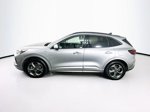 Iconic Silver Metallic 2024 Ford Escape ST-Line