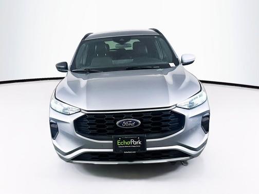 Iconic Silver Metallic 2024 Ford Escape ST-Line