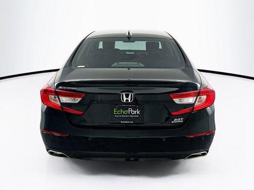 2022 Honda Accord Touring 2.0T
