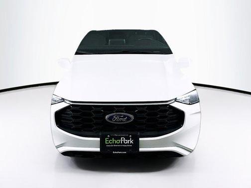 Oxford White 2023 Ford Escape ST-Line