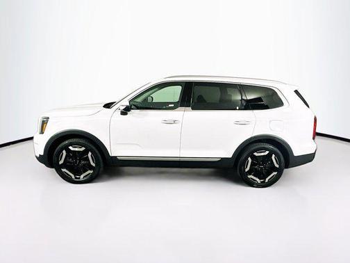 Glacial White Pearl 2025 Kia Telluride S