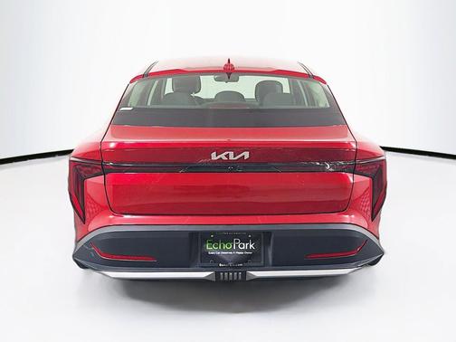 Currant Red 2025 Kia K4 LXS