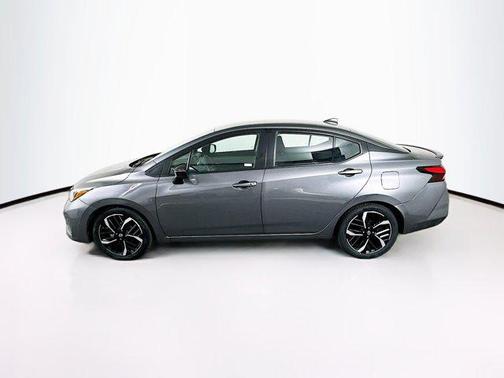 Gun Metallic 2024 Nissan Versa 1.6 S