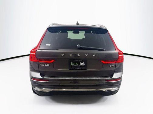 2022 Volvo XC60 B5 Inscription