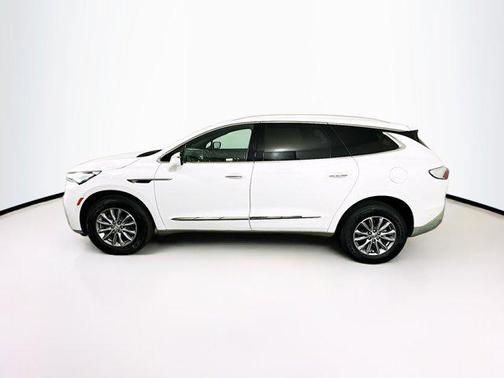 2023 Buick Enclave Essence FWD