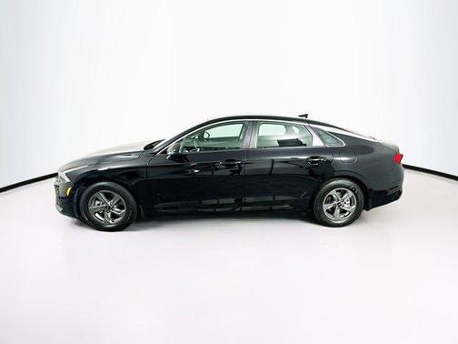 2024 Kia K5 LXS