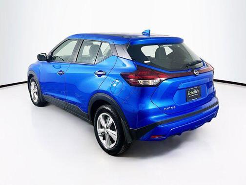 2023 Nissan Kicks S