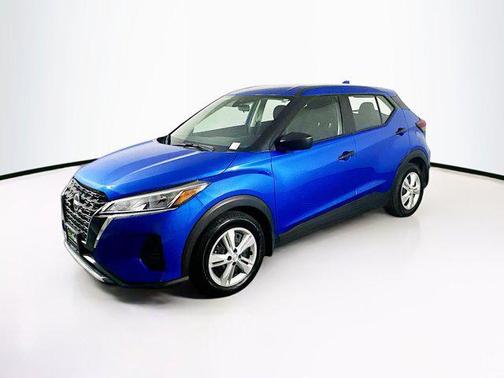 2023 Nissan Kicks S