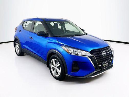 2023 Nissan Kicks S