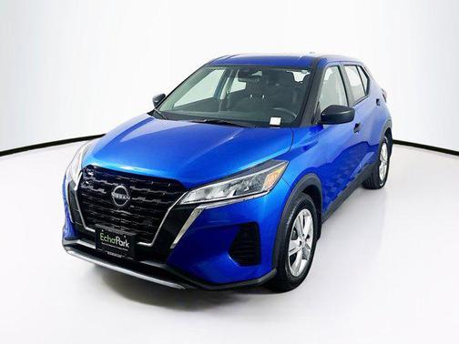 2023 Nissan Kicks S