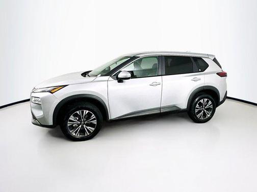 Brilliant Silver Metallic 2023 Nissan Rogue SV