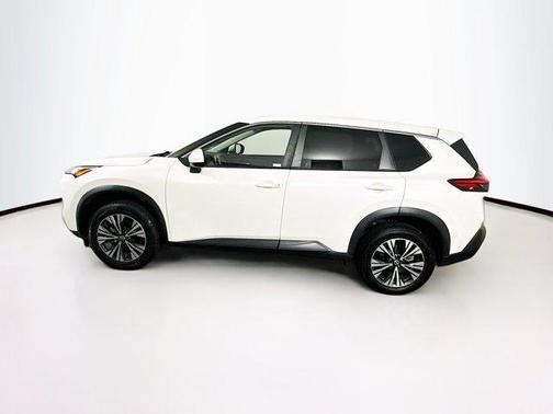 Pearl White Tricoat 2023 Nissan Rogue SV