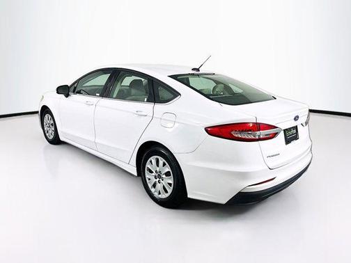 Oxford White 2019 Ford Fusion S